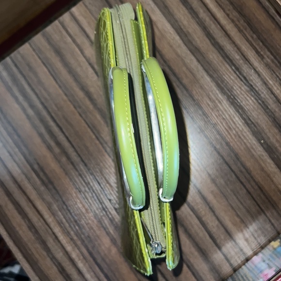 Green Handbag with Additional Matching Crossbody! - Picture 3 of 9